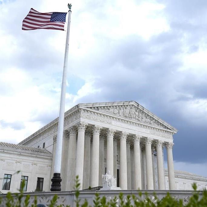 In an attempt to reverse the Supreme Court's immunity decision, Schumer introduces the No Kings Act